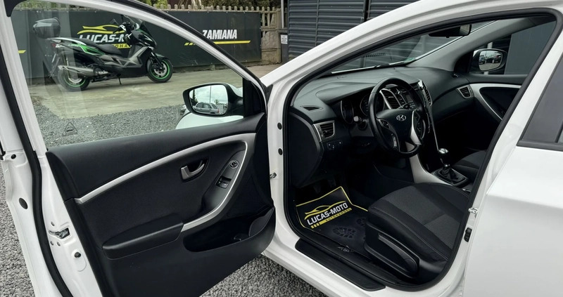 Hyundai I30 cena 34900 przebieg: 149000, rok produkcji 2014 z Praszka małe 742